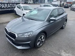 Grau Gebraucht 2022 Skoda Fabia Ambition Kleinwagen | 14.990 € (Fairer Preis)