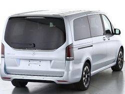 Hightechsilber Gebraucht 2025 Mercedes EQV300 Van / Kleinbus | 59.990 € (Teuer)