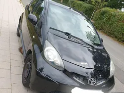 Schwarz Gebraucht 2009 Toyota Aygo Kleinwagen | 1.790 € (Guter Preis)