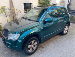 Grün Gebraucht 2007 Suzuki Grand Vitara SUV | 3.500 €