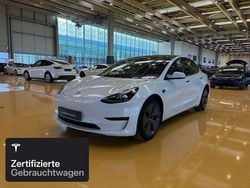 Pearl white multicoat Gebraucht 2021 Tesla Model 3 RWD Limousine | 24.100 € (Fairer Preis)