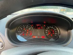 Rot Gebraucht 2009 Renault Clio II Kleinwagen | 3.000 €