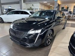Schwarz Gebraucht 2023 Peugeot 308 Allure Kombi | 19.499 € (Guter Preis)