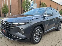 Grau Gebraucht 2021 Hyundai Tucson Trend SUV | 24.991 € (Fairer Preis)