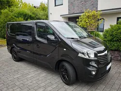 Schwarz Gebraucht 2018 Opel Vivaro S Van | 19.900 € (Etwas zu teuer)