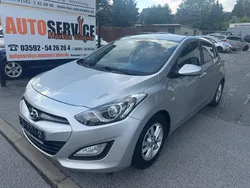 Silber Gebraucht 2014 Hyundai i30 Limousine | 6.999 € (Fairer Preis)