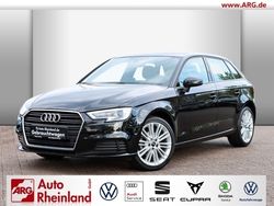 Brillantschwarz Gebraucht 2018 Audi A3 Sportback Comfort Kleinwagen | 20.499 € (Teuer)