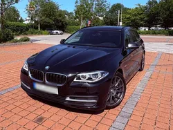 Schwarz Gebraucht 2016 BMW 520 Sport Line Kombi | 12.750 € (Fairer Preis)