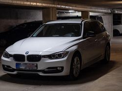 Weiß Gebraucht 2016 BMW 320 M Sport Kombi | 12.399 € (Superpreis)