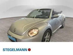 Silber Gebraucht 2013 VW Beetle Design Cabrio | 13.190 € (Guter Preis)