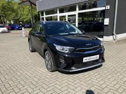Schwarz Gebraucht 2024 Kia Stonic Vision SUV | 18.999 € (Guter Preis)