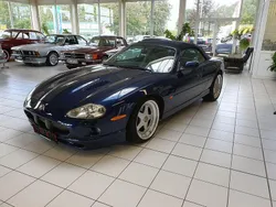 Blau Gebraucht 1998 Jaguar XKR Cabrio | 28.890 €