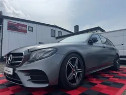 Grau Gebraucht 2020 Mercedes E300 AMG Kombi | 28.999 € (Guter Preis)