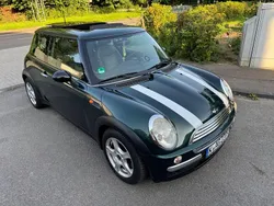Grün Gebraucht 2002 Mini ONE Kleinwagen | 3.799 € (Fairer Preis)
