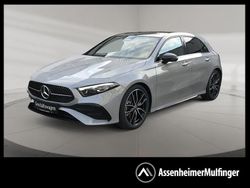 Grau Gebraucht 2025 Mercedes A220 AMG Limousine | 43.979 € (Teuer)