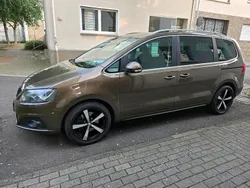 Braun Gebraucht 2011 Seat Alhambra Van / Kleinbus | 14.500 €