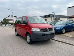 Rot Gebraucht 2008 VW T5 Van | 12.900 €