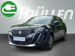 Schwarz Gebraucht 2022 Peugeot e-2008 Active SUV | 17.990 € (Fairer Preis)