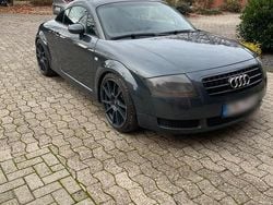 Grau Gebraucht 2004 Audi TT Design Coupé | 4.000 € (Guter Preis)