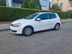 Weiß Gebraucht 2010 VW Golf VI Kleinwagen | 1.999 € (Superpreis)