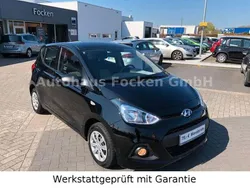 Schwarz Gebraucht 2015 Hyundai i10 Classic Kleinwagen | 9.900 € (Teuer)
