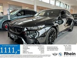 Saphirschwarz metallic Neu 2025 BMW M5 Performance Limousine | 134.919 € (Guter Preis)