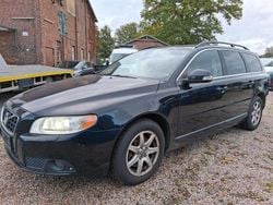 Schwarz Gebraucht 2010 Volvo V70 Momentum Kombi | 3.900 € (Guter Preis)