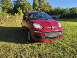 Rot Gebraucht 2015 Fiat Panda Kleinwagen | 4.550 €