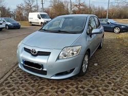 Blau Gebraucht 2007 Toyota Auris Executive Limousine | 4.200 € (Guter Preis)