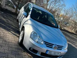 Silber Gebraucht 2006 VW Golf V Limousine | 3.500 € (Fairer Preis)