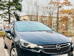 Schwarz Gebraucht 2017 Opel Astra Limousine | 11.400 € (Fairer Preis)