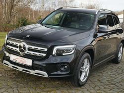 Kosmosschwarz metalliclack Gebraucht 2021 Mercedes GLB220 SUV | 30.900 € (Guter Preis)