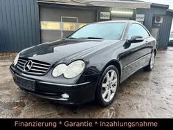 Schwarz Gebraucht 2002 Mercedes CLK200 Coupé | 2.900 € (Fairer Preis)
