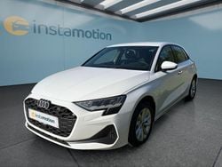 Weiß Gebraucht 2024 Audi A3 Sportback Kleinwagen | 27.699 € (Superpreis)