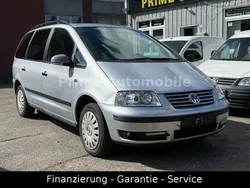 Silber Gebraucht 2005 VW Sharan Trendline Van / Kleinbus | 4.480 € (Etwas zu teuer)