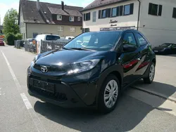 Schwarz Neu 2024 Toyota Aygo Business Edition Kleinwagen | 15.640 €