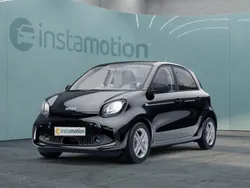 Schwarz Gebraucht 2022 Smart ForFour Electric Drive Limousine | 11.783 € (Etwas zu teuer)