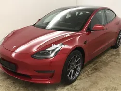 Rot Gebraucht 2022 Tesla Model 3 Long Range Limousine | 24.632 € (Superpreis)