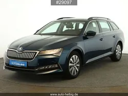 Blau Gebraucht 2022 Skoda Superb Ambition Kombi | 25.590 € (Guter Preis)