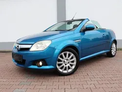 Blau Gebraucht 2005 Opel Tigra Cosmo Cabrio | 1.190 € (Guter Preis)
