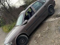Gebraucht 1997 Opel Vectra Limousine | 1.550 € (Fairer Preis)