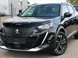 Schwarz Gebraucht 2021 Peugeot 2008 Allure SUV | 15.113 € (Etwas zu teuer)