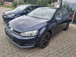 Night blue metallic Gebraucht 2016 VW Golf VII Allstar Limousine | 16.400 € (Guter Preis)