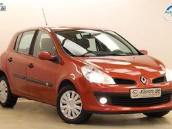 Rot Gebraucht 2006 Renault Clio III Initiale Limousine | 3.799 € (Etwas zu teuer)