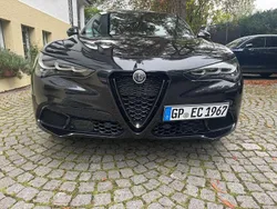 Schwarz Gebraucht 2023 Alfa Romeo Stelvio Competizione SUV | 44.800 € (Teuer)