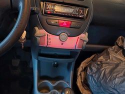 Silber Gebraucht 2008 Peugeot 107 Kleinwagen | 2.200 € (Fairer Preis)