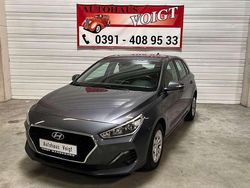 Micron grey / met Gebraucht 2018 Hyundai i30 Limousine | 14.200 € (Etwas zu teuer)