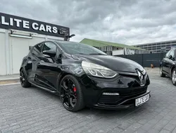 Schwarz Gebraucht 2016 Renault Clio IV R.S. Limousine | 12.800 € (Superpreis)
