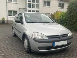 Grau Gebraucht 2001 Opel Corsa Limousine | 1.700 € (Fairer Preis)