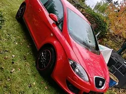 Rot Gebraucht 2008 Seat Altea Van / Kleinbus | 1.500 € (Superpreis)